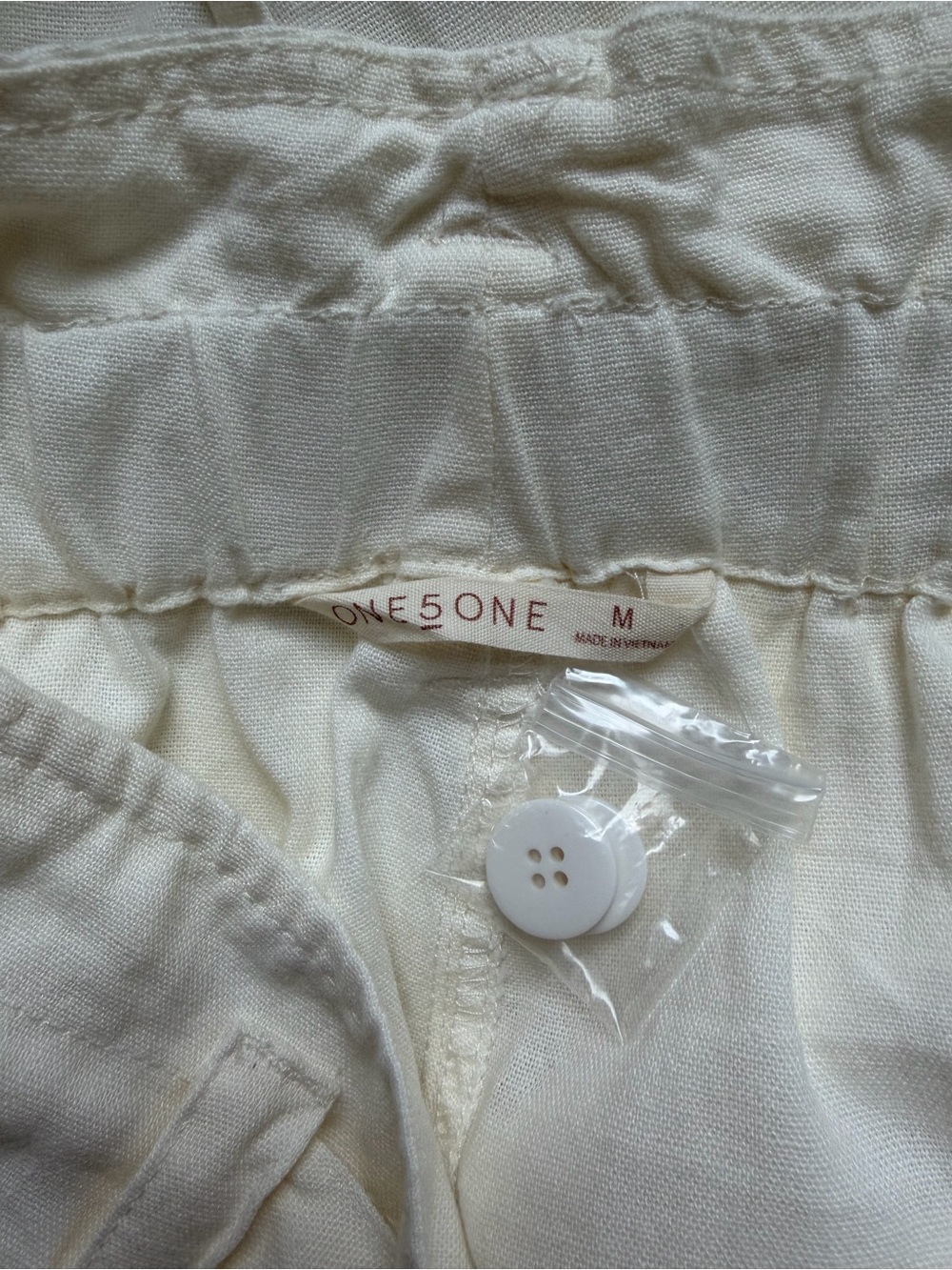 One 5 One Linen Blend Paperbag Pants Women’s Medium Natural Off White NWT - Picture 4 of 6